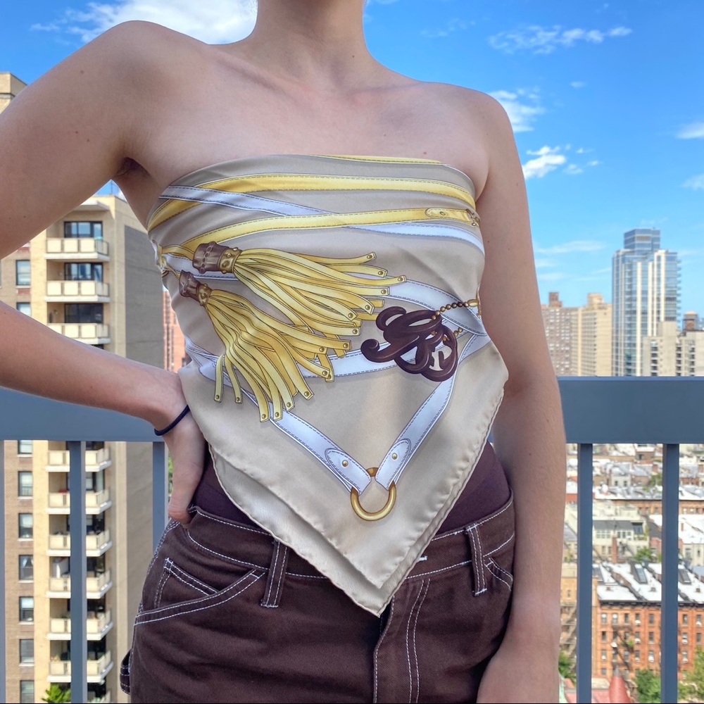 Gucci silk scarf brown color brand new